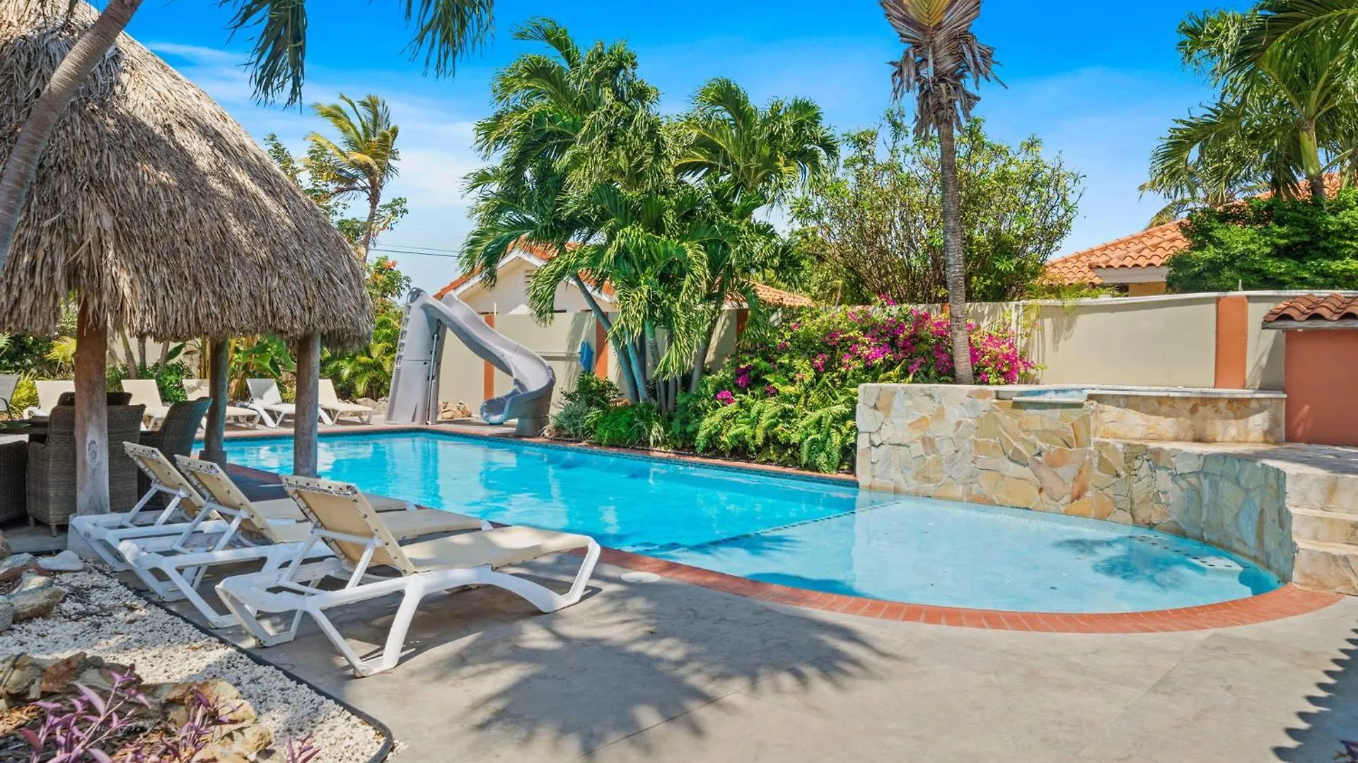 Pool Villajacuzzifree Utilities3Minpalm Beach Noord 0*,  Aruba