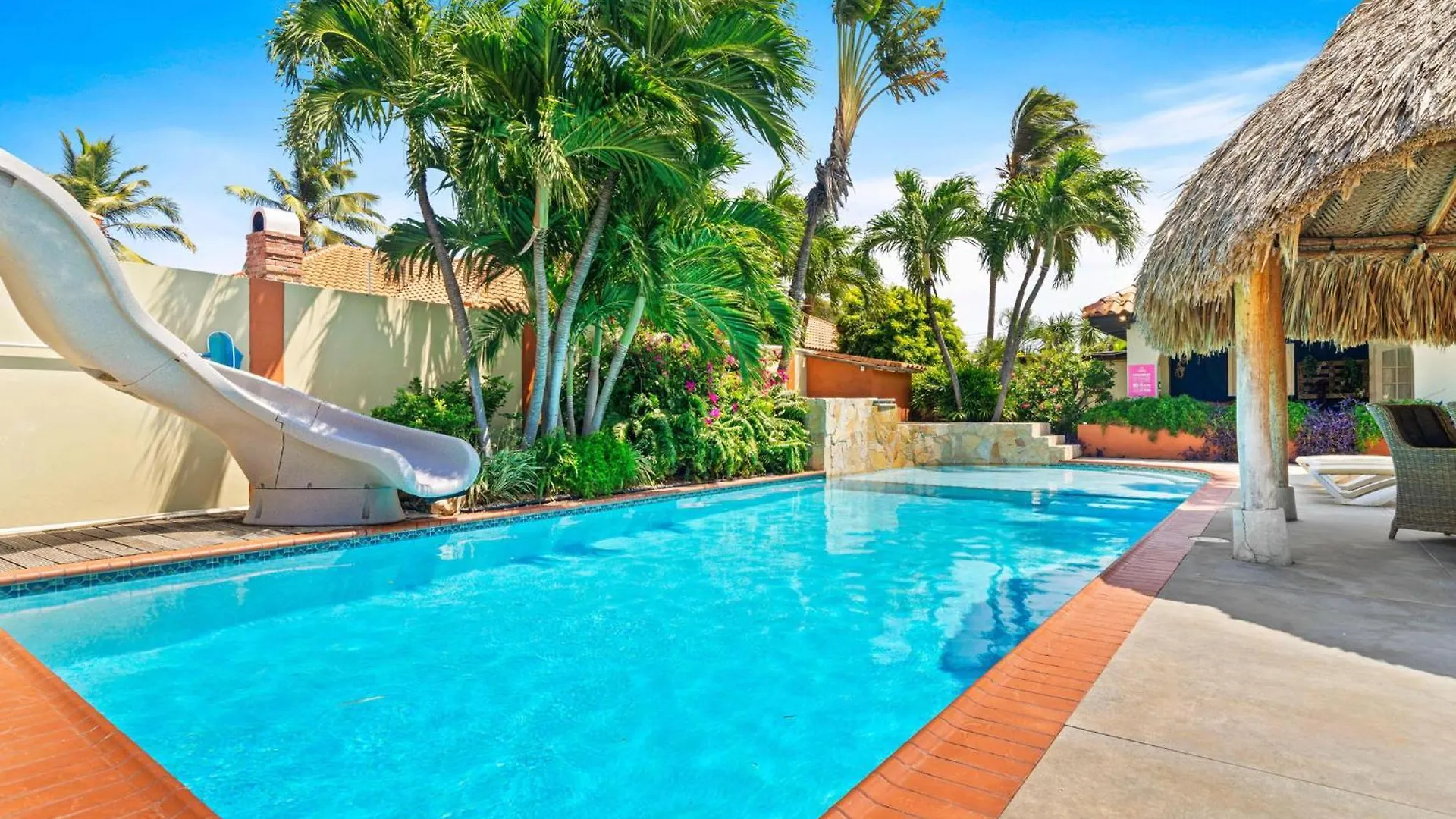 Villa Pool Villajacuzzifree Utilities3Minpalm Beach Noord
